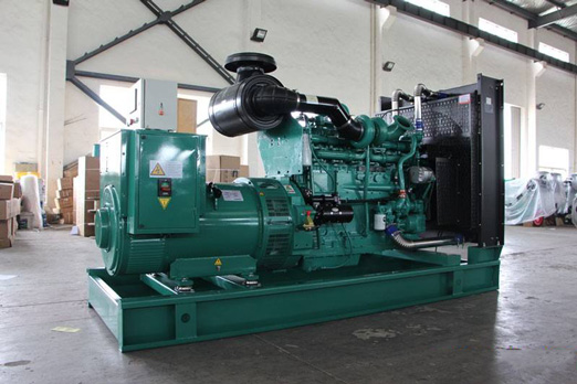 兴安320kw康明斯柴油发电车出租组图片 兴安320kw康明斯柴油发电车出租组图片